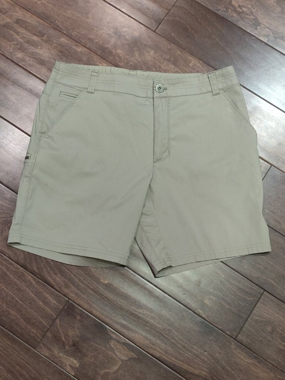 Kuhl Men's Resistor Lite Chino Hiking Shorts Khaki Size 34